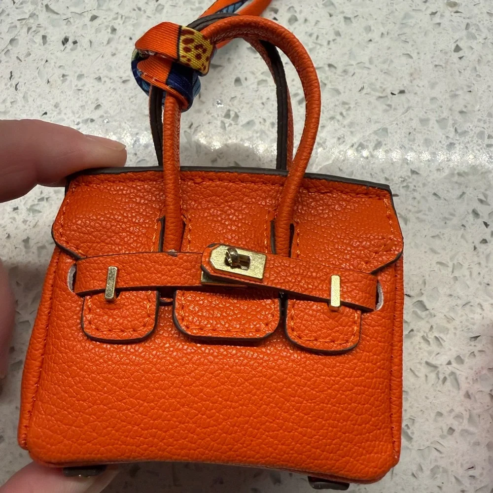 Bundle of 3, Brand New Mini Designer Inspired Bags 🧡🩷💙 - Picture 2 of 10